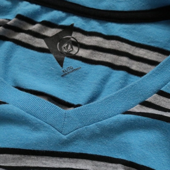 Volcom mens XLarge T-shirt - AC - Picture 5 of 6